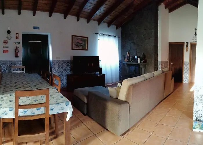 A Casa Da Formosinha Nyaraló *