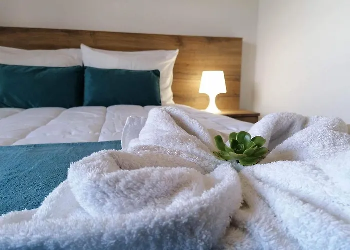 A Casa Da Formosinha * Madalena