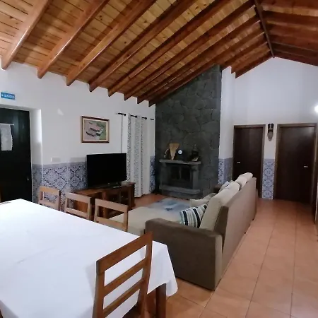 A Casa Da Formosinha Madalena (Azores)